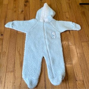 VINTAGE BASIC EDITIONS BABY BLUE FUZZY BEAR ONE PIECE OUTFIT SIZE 0/6 MONTHS